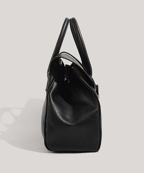 folka（フォルカ）の「2C78-KR クラシックフラップ ハンドバッグ（ハンドバッグ・レディース・ブラック・ONESIZE）」の5枚目の写真