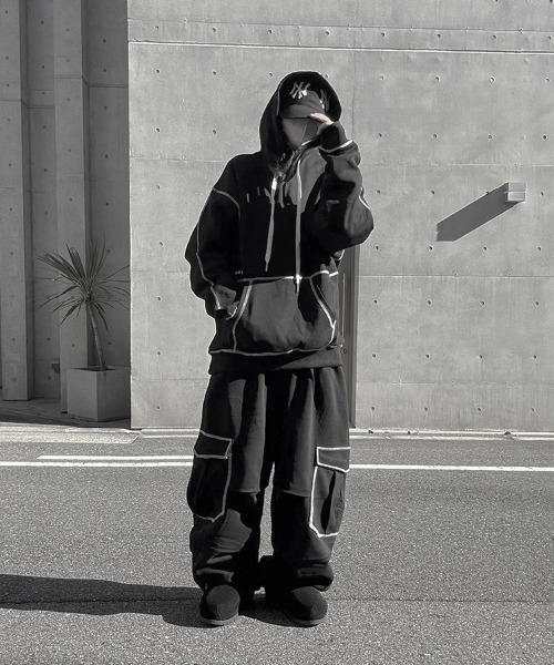 YACA(ヤーカ)の「Out Stitch Sweat Cargo PT/アウトステッチカーゴパンツ【unisex item】(スウェットパンツ・レディース・アッシュグレー/ブラック・FREE)」の8枚目の写真
