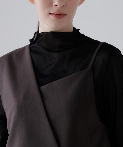 ADORE(アドーア)の「◆ドライタッチトロアシメトップス(シャツ/ブラウス・レディース・グレー/カーキ・38)」の16枚目の写真