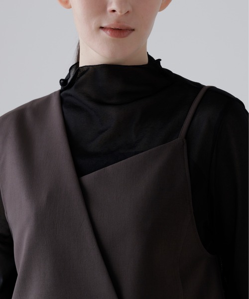 ADORE(アドーア)の「◆ドライタッチトロアシメトップス(シャツ/ブラウス・レディース・グレー/カーキ・38)」の12枚目の写真