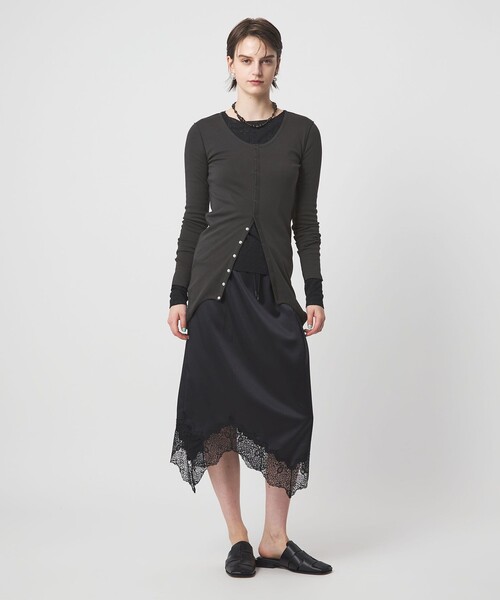 ASTRAET(アストラット)の「<ASTRAET>3WAY フロントボタン ロングスリーブカットソー(Tシャツ/カットソー・レディース・ホワイト/ナチュラル/ダークグレー・FREE)」の15枚目の写真