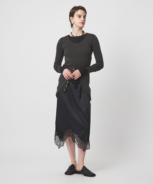 ASTRAET(アストラット)の「<ASTRAET>3WAY フロントボタン ロングスリーブカットソー(Tシャツ/カットソー・レディース・ホワイト/ナチュラル/ダークグレー・FREE)」の16枚目の写真