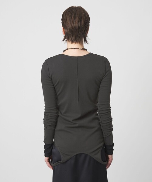 ASTRAET(アストラット)の「<ASTRAET>3WAY フロントボタン ロングスリーブカットソー(Tシャツ/カットソー・レディース・ホワイト/ナチュラル/ダークグレー・FREE)」の20枚目の写真