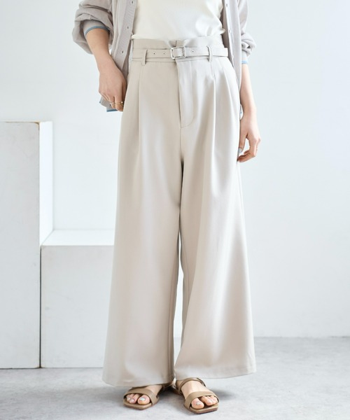 mil(ミル)の「【ベルト付き】 ハイウエスト タック パンツ【586147】(スラックス・レディース・グレイッシュベージュ/グレー/ブラック・S-Short/FREE/M-Regular/M-Short/S-Regular)」の3枚目の写真