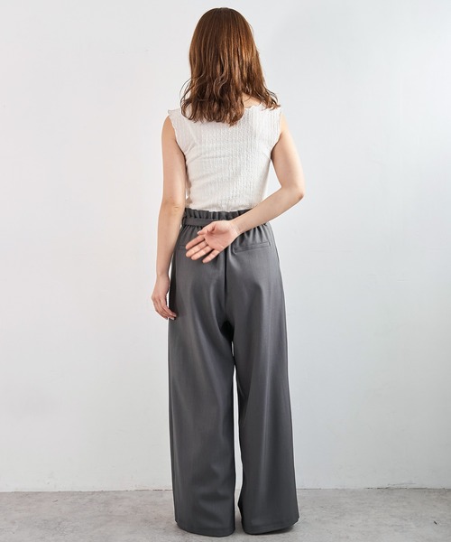 mil(ミル)の「【ベルト付き】 ハイウエスト タック パンツ【586147】(スラックス・レディース・グレイッシュベージュ/グレー/ブラック・S-Short/FREE/M-Regular/M-Short/S-Regular)」の15枚目の写真