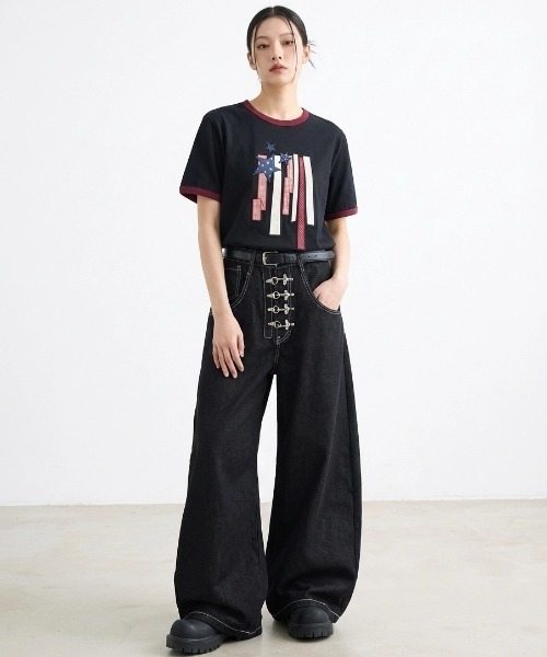 MAHAGRID(マハグリッド)の「『mahagrid/マハグリッド』 FLAG APPLIQUE RINGER TEE/フラッグ アップリケ リンガー Tシャツ(Tシャツ/カットソー・レディース・グレー/チャコールグレー/ホワイト・M)」の1枚目の写真