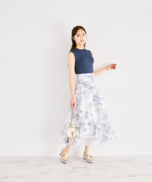 tocco closet（トッコ　クローゼット）の「リブニットトップス×刺繍入りパール釦シアーニットカーディガンアンサンブル（ニット/セーター・レディース・オフホワイト/ピンクベージュ/ネイビー・M）」の17枚目の写真
