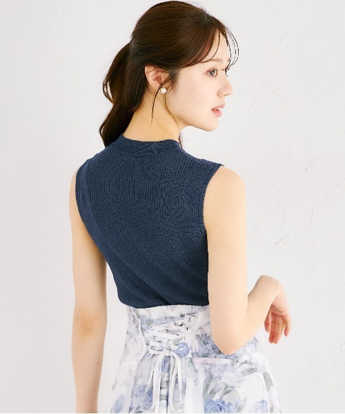 tocco closet（トッコ　クローゼット）の「リブニットトップス×刺繍入りパール釦シアーニットカーディガンアンサンブル（ニット/セーター・レディース・オフホワイト/ピンクベージュ/ネイビー・M）」の22枚目の写真
