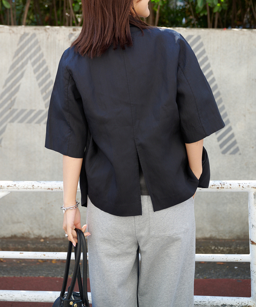 OUTDOOR PRODUCTS（アウトドアプロダクツ）の「リヨセルタイプライターハーフスリーブジャケット（その他アウター・レディース・ブラック/ベージュ・FREE）」の8枚目の写真