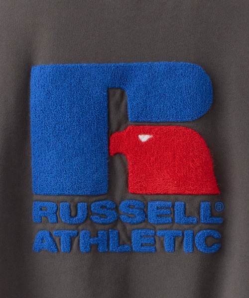Russell Athletic（ラッセルアスレティック）の「RUSSELL ATHLETIC / ラッセルアスレティック Campus Swaeat T ラインデザインロゴ刺繍 ヘビーオンス 半袖Tシャツ 2026年春夏（Tシャツ/カットソー・メンズ・ホワイト/チャコールグレー/ネイビー/ヘザーグレー・M/L/XL）」の6枚目の写真