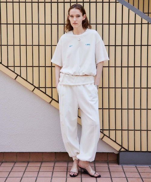 MAISON SPECIAL(メゾンスペシャル)の「【PRE-ORDER】Balloon T-Shirt/バルーンTシャツ(Tシャツ/カットソー・レディース・ホワイト/ライトグレー/チャコールグレー/パープル・FREE)」の7枚目の写真