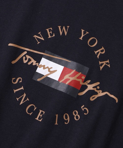 TOMMY HILFIGER(トミーヒルフィガー)の「【TOMMY HILFIGER/トミーヒルフィガー】アソート クルーネックロゴTシャツ(Tシャツ/カットソー・メンズ・ホワイト/ネイビー/ホワイト系1・XL/L/M/S)」の5枚目の写真
