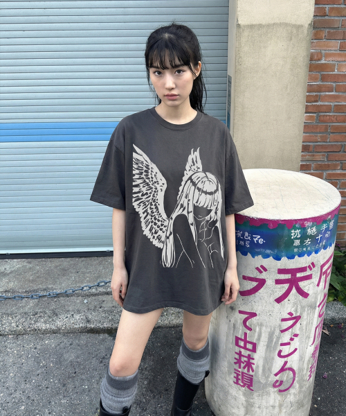GRAVER（グレーバー）の「[ユニセックス]HALO 半袖Tシャツ_4色（Tシャツ/カットソー・レディース・ホワイト/チャコールグレー/ブラック/サンドベージュ・SMALL/MEDIUM/LARGE）」の7枚目の写真