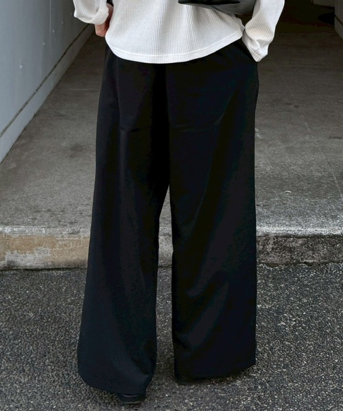 Chikashitsu +(チカシツプラス)の「【Chikashitsu +】2 tuck straight slacks / 【チカシツプラス】2タックストレートスラックス(スラックス・メンズ・ブラック・L/M/S)」の7枚目の写真