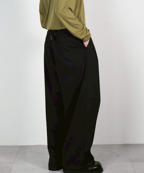 Chikashitsu +(チカシツプラス)の「【Chikashitsu +】2 tuck straight slacks / 【チカシツプラス】2タックストレートスラックス(スラックス・メンズ・ブラック・L/M/S)」の13枚目の写真