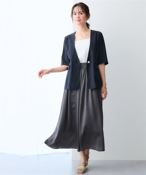 7days Life Styling(セブンデイズライフスタイリング)の「ヴィンテージサテンプリーツロングスカート(スカート・レディース・ブラック/グレー・3L/LL/L/M)」の5枚目の写真