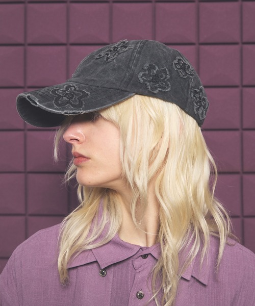 MAISON SPECIAL(メゾンスペシャル)の「《UNISEX》Fade Motif Damaged Flower Pattern 6P Cap/フェードモチーフダメージフラワーパターン6Pキャップ【MAISON SPECIAL/メゾンスペシャル】(キャップ・メンズ・ダークブラック・FREE)」の7枚目の写真