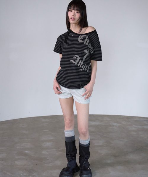 PRENDA(プレンダ)の「RIBBON TIE EYELET STRIPED TEE BLACK(Tシャツ/カットソー・レディース・その他・F)」の4枚目の写真