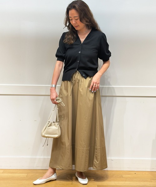 BANANA REPUBLIC FACTORY STORE（バナナリパブリック ファクトリーストア）の「BANANA REPUBLIC FACTORY STORE　　日本限定 ドローストリング Ａライン マキシスカート（スカート・レディース・ベージュ/ブラック・M/XS/L/S）」の3枚目の写真
