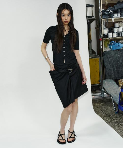 KHIHO（キホ）の「リムスタッドグリックサンダル3カラー（サンダル・レディース・ブラック/シルバー/レオパード・23cm/23.5cm/24cm/24.5cm/25cm）」の13枚目の写真