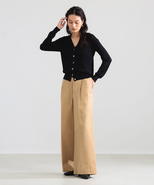 Demi-Luxe BEAMS(デミルクス ビームス)の「SLOANE / 18ゲージ シルク Vネック カーディガン(ニット/セーター・レディース・サックスブルー/ブラック・1/2)」の5枚目の写真