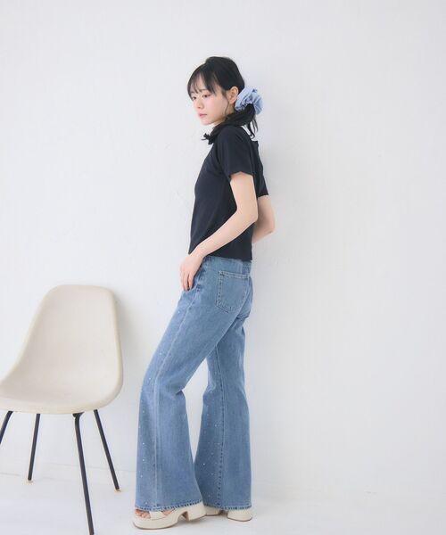 ems excite(エムズエキサイト)の「【2サイズ展開】アソートフレアデニムパンツ(その他パンツ・レディース・ブルー系その他5/ブラック/ブルー・SMALL/MEDIUM)」の8枚目の写真