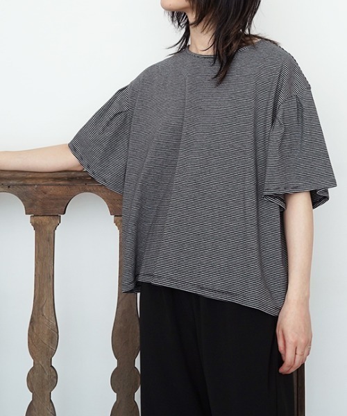 オオカミとフクロウ(オオカミとフクロウ)の「オオカミとモリーヌの想い出“カットソー”(Tシャツ/カットソー・レディース・ブラウン系その他/グレー系その他・FREE)」の2枚目の写真