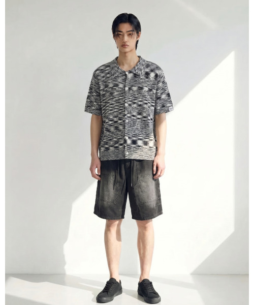 APOSTROPHE COMMA(アポストロフィコンマ)の「ブラシカーゴバンディングデニムバミューダパンツ_ダークブルー(その他パンツ・メンズ・その他・MEDIUM/LARGE/X-LARGE)」の7枚目の写真