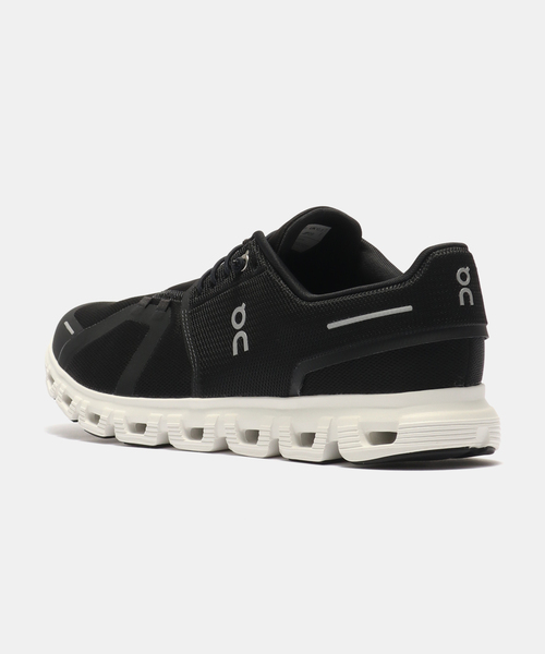 On(オン)の「On Cloud 6 3MF10070299(スニーカー・メンズ・ブラック・25.5cm/26.5cm/27cm/27.5cm/28cm/28.5cm/29cm)」の3枚目の写真