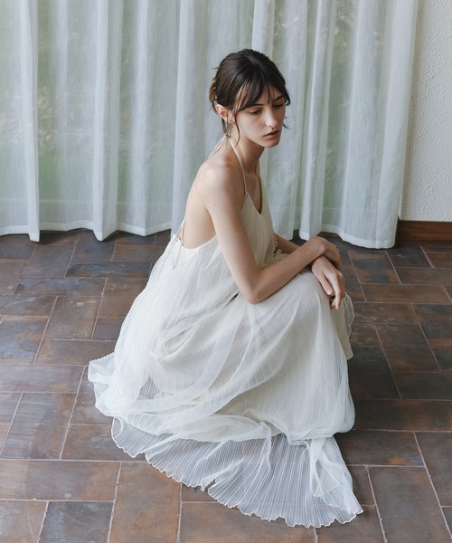 tageechita(タジチタ)の「【tageechita】シアープリーツ レイヤード コクーンワンピース(ワンピース・レディース・アイボリー・L/M/S)」の22枚目の写真