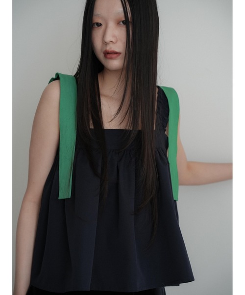 Katrin TOKYO（カトリーントーキョー）の「bicolor ruffle tops（キャミソール・レディース・ホワイト/チャコールグレー/ブルー系その他/ネイビー・FREE/XS）」の15枚目の写真