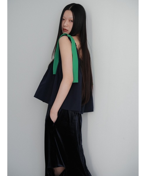 Katrin TOKYO（カトリーントーキョー）の「bicolor ruffle tops（キャミソール・レディース・ホワイト/チャコールグレー/ブルー系その他/ネイビー・FREE/XS）」の22枚目の写真