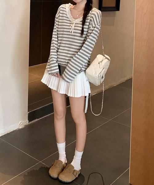 AVYL(アヴィル)の「フロントリボンレーストリムボーダー半袖リブトップス(Tシャツ/カットソー・レディース・グレー・M)」の3枚目の写真