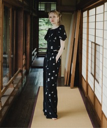 et.UNiVER（エトユニベール）の「Petal Embroidery Setup Pants Dress（パンツドレス）」