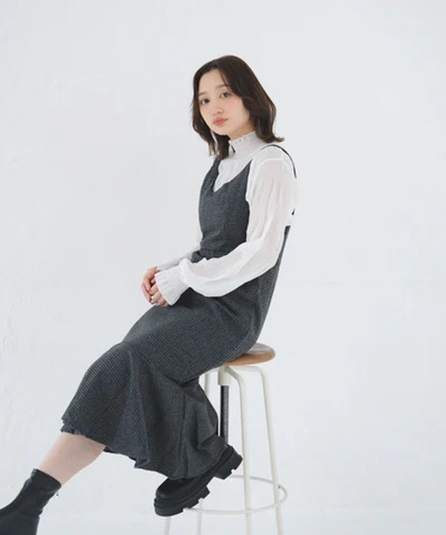merrylatte(メリーラテ)の「千鳥柄マーメイドキャミワンピース【IROHANI】(ワンピース・レディース・グレー/ホワイト・L/M)」の8枚目の写真