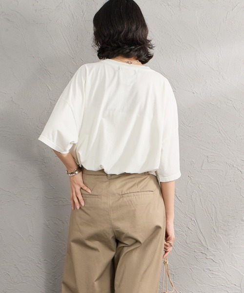 REMI RELIEF（レミレリーフ）の「[REMI RELIEF/レミレリーフ] 別注 ビッグシルエット SP加工プリントＴシャツ（Tシャツ/カットソー・レディース・オフホワイト・M/S/F）」の5枚目の写真