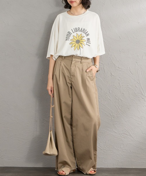 REMI RELIEF（レミレリーフ）の「[REMI RELIEF/レミレリーフ] 別注 ビッグシルエット SP加工プリントＴシャツ（Tシャツ/カットソー・レディース・オフホワイト・M/S/F）」の2枚目の写真