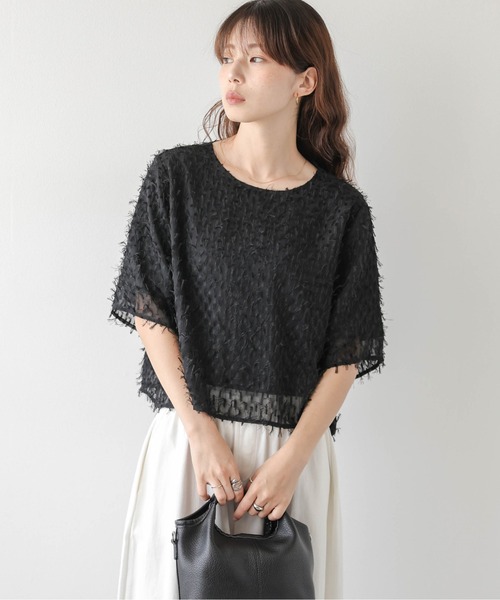 La-gemme(ラジェム)の「フリンジシアー ジャガードトップス(Tシャツ/カットソー・レディース・アイボリー/ブラック/ピンク・フリー)」の9枚目の写真