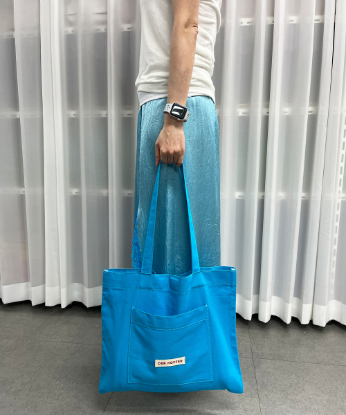 DER KOFFER（デルコッファー）の「SHOPPER POCKET BAG [L/BLUE]（エコバッグ/サブバッグ・レディース・その他・FREE）」の3枚目の写真