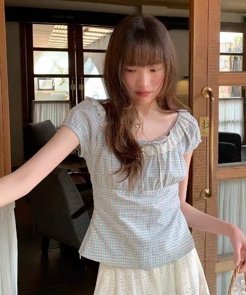 Lis ardent(リスアルダン)の「ギンガムチェックレースフリルスクエアネックトップス/パフスリーブ半袖ブラウス(シャツ/ブラウス・レディース・ブラウン/ブルー・M)」の18枚目の写真