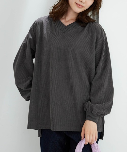 BELLUNA PLUS(ベルーナ)の「ニットリブVネックコーデュロイプルオーバー(Tシャツ/カットソー・レディース・セージグリーン/チャコール/アイボリー/コーラル・LARGE/MEDIUM/X-LARGE)」の13枚目の写真