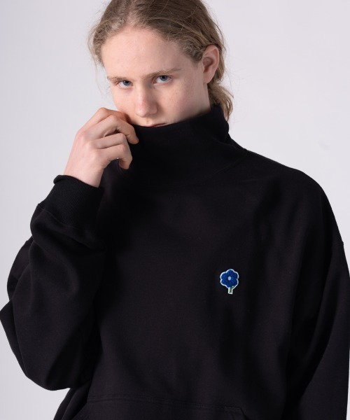 rehacer（レアセル）の「rehacer : High Neck Wide Sweat Shirt / ハイネック ワイドスウェットカットソー（スウェット・メンズ・ブラック/グレー・X-LARGE/LARGE/MEDIUM/SMALL）」の11枚目の写真