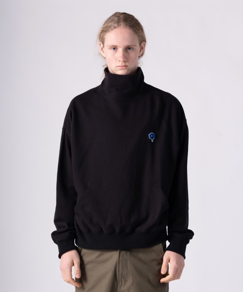 rehacer（レアセル）の「rehacer : High Neck Wide Sweat Shirt / ハイネック ワイドスウェットカットソー（スウェット・メンズ・ブラック/グレー・X-LARGE/LARGE/MEDIUM/SMALL）」の10枚目の写真