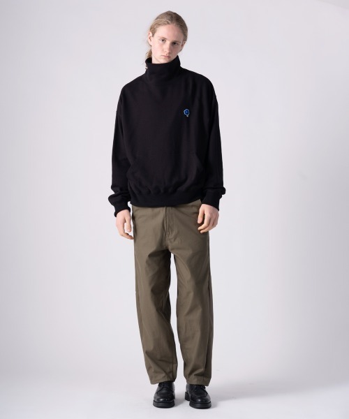 rehacer（レアセル）の「rehacer : High Neck Wide Sweat Shirt / ハイネック ワイドスウェットカットソー（スウェット・メンズ・ブラック/グレー・X-LARGE/LARGE/MEDIUM/SMALL）」の18枚目の写真