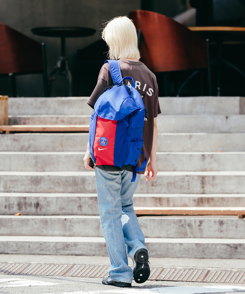 NIKE(ナイキ)の「【NIKE / ナイキ】Paris Saint Germain Nike Academy Backpac(バックパック/リュック・メンズ・ネイビー・FREE)」の2枚目の写真