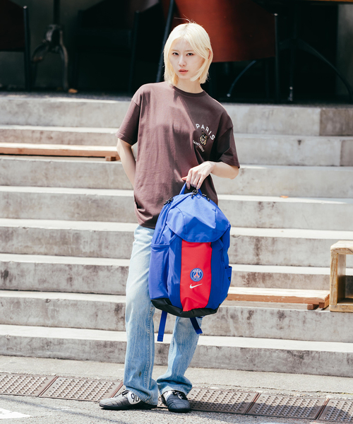 NIKE(ナイキ)の「【NIKE / ナイキ】Paris Saint Germain Nike Academy Backpac(バックパック/リュック・メンズ・ネイビー・FREE)」の4枚目の写真