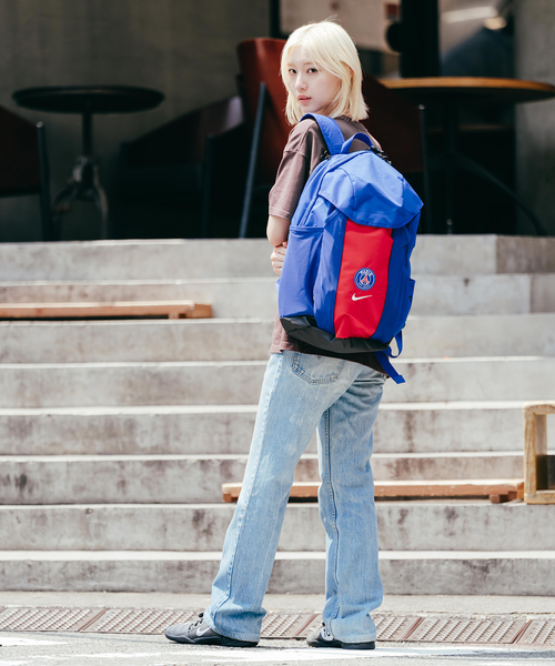 NIKE(ナイキ)の「【NIKE / ナイキ】Paris Saint Germain Nike Academy Backpac(バックパック/リュック・メンズ・ネイビー・FREE)」の6枚目の写真