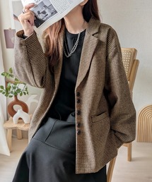 classicalelf（クラシカルエルフ）の「《daaco×クラシカルエルフコラボ》羽織るだけで、品よく見違える。多ボタン千鳥柄テーラードジャケット(ミドル丈)（テーラードジャケット）」