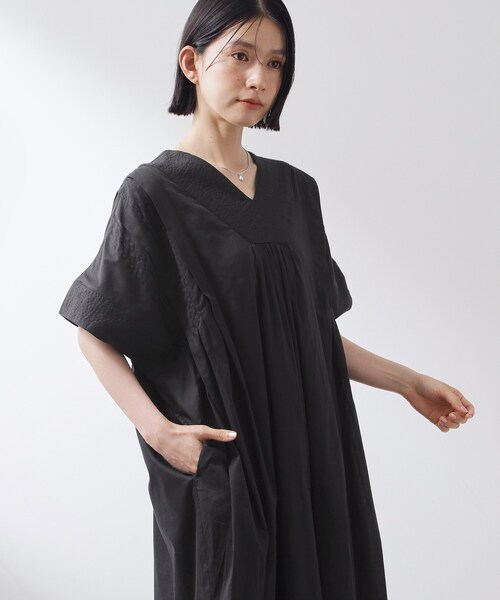 THE SHOP TK (ザ ショップ ティーケー )の「ゆるラク カフタン風ロングワンピース(ワンピース・レディース・ブラック/グリーン/ブルー系その他・99)」の4枚目の写真