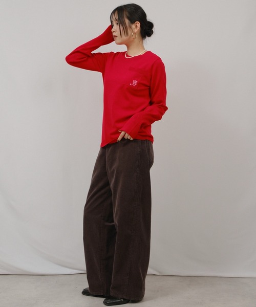 palm RICHE（ポームリシュ）の「ハイゲージ刺繍ロゴニット（Tシャツ/カットソー・レディース・ライトベージュ/レッド/ブラック・M）」の4枚目の写真